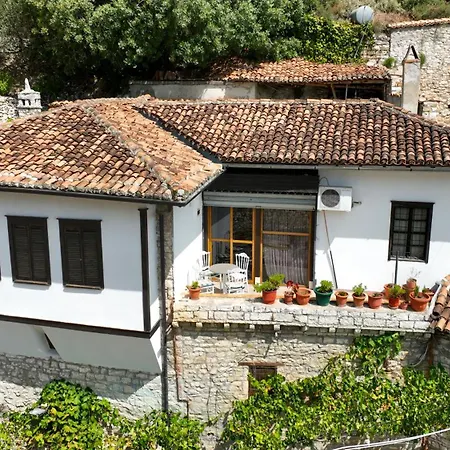 Castle Classic 1 By Lionsgate Hébergement de vacances *