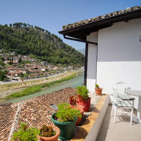 Nyaraló Castle Classic 1 By Lionsgate